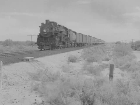 1940s: Train goes through prairie Video stock 158175106