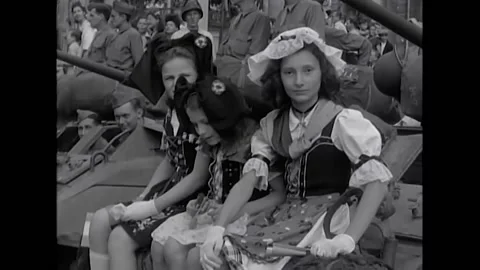 1944 - The French Forces of the Interior march in a military parade in Paris. Stock Footage 205600891
