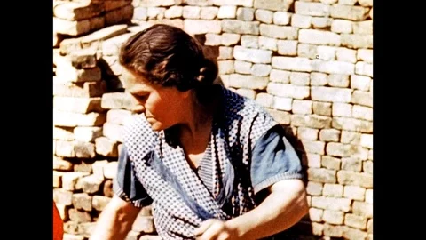 1945-Cleanup Efforts / TrÙmmerfrau / Berlin / 1945 Stock Footage