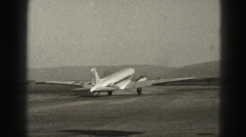 1946: Small Twin Engine Plane Rolling Down Runway Before Taking Off HARRISBURG 動画素材 67993796