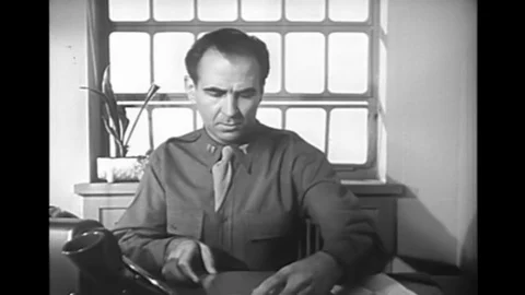 1948 - The armys neuropsychiatric program promotes proper mental health care Vidéo 143839081
