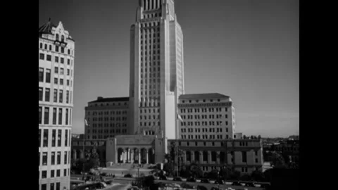 1948 - The dispatch offices for LAPD headquarters in Los Angeles city hall Video stock 155798870