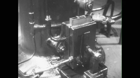 1950s: Animation of how a four stroke engine works: intake, compression, power, Stock Footage 205766124