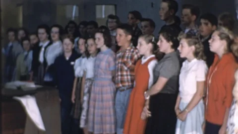 1950s High School Students Sing Chorus Choir Class Vintage Film Home Movie 스톡 동영상 73975297