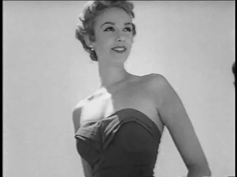 1950s Sexy Swimsuit Model Pin Up Girl Stock Footage