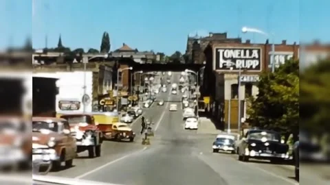 1950's Video of a Drive Through the Down Town Section of a Small American City Vidéo 244879729