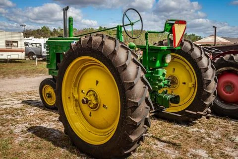 1951 John Deere B Utility Tractor Stock Photos