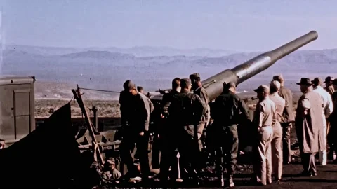 1953 Atomic Annie Soldiers standing Stock Video Pond5