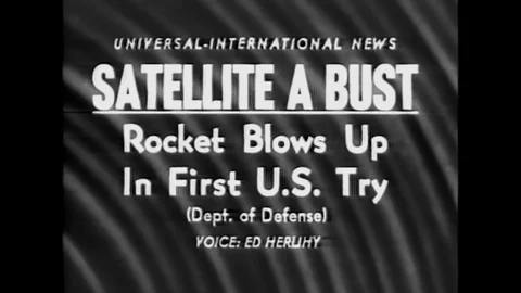1957 - The launching of a Project Vanguard test satellite at Cape Canaveral ends Vídeos de archivo 129059235