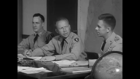 1957 - San Francisco Mayor George Christopher discusses young soldiers Stock Footage