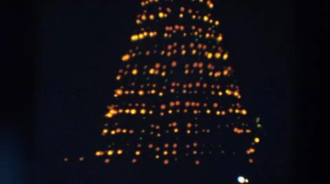 1957:WHEELING OHIO.Yellow Lights In A Triangular Shape Spinning To The Right Foto stock
