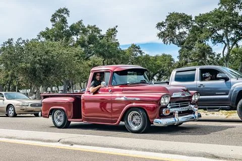 1958 Chevrolet Apache 31 Stepside Pickup Truck Stock Photos