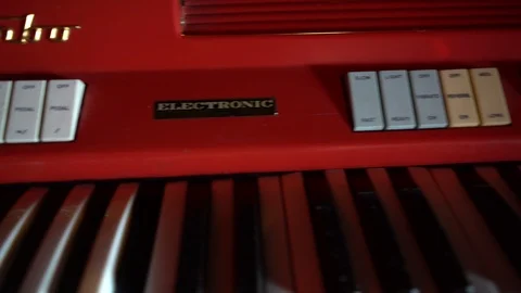 1960s Red Farfisa Combo Compact Keyboard Stockbeeldmateriaal 94055478