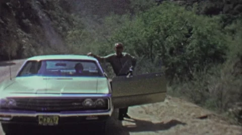 1961: Impatient Dad Pulls Over While Family Waits in Car Video stock 62360055