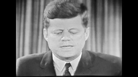 1961 - JFK explains the importance of keeping commitments to other democracies 動画素材 143779262