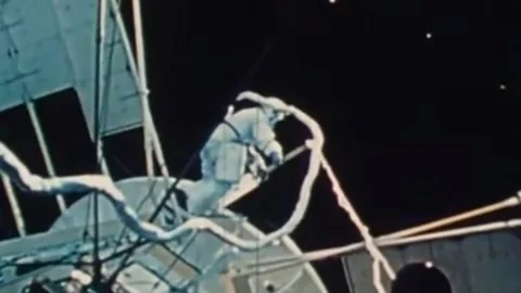 1962.. B 58A ESCAPE CAPSULE, CHIMP AND MAN EJECTIONS (43) Vídeos de archivo 236663321