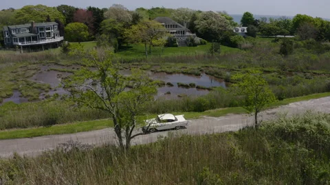 1967 chevy in the hamptons Vídeos de archivo 201119317