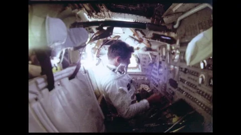 1968-Apollo 7 / NASA / Crew / Space Capsule / 1968 스톡 동영상 77809644