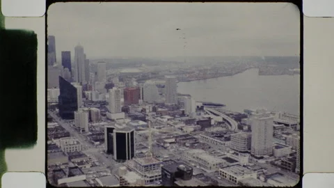 1970s Seattle Space Needle View Cityscape Pan Timelapse Vintage Film Movie 16mm Vídeos de archivo 205410653