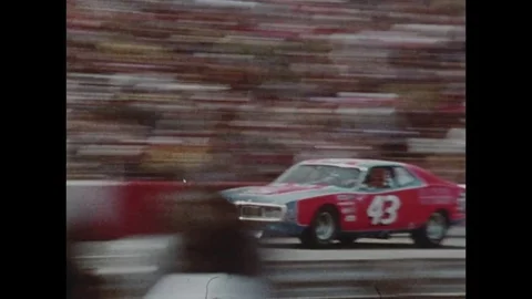 1974-Motor Sports / Petty Enterprises / USA / 1974 Vídeos de archivo 77894693