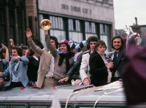 1975 FA Cup Final: West Ham U 2 Fulham 0 Stock Photos