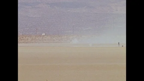 1979-Rocket Car / Speed Record / Stan Barrett / USA / 1979 Vídeos de archivo 77842410