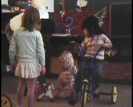 1980s: Children Playing Vídeos de archivo 55124648