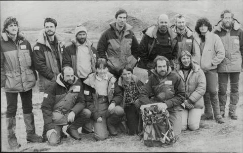 The 1985 Mount Everest Expedition Team At Aonach Duh Back Row L-r Chris Watts An Stock Photos