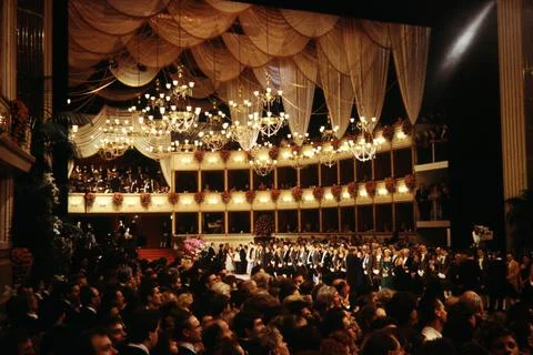 1995 Vienna Opera Ball Overview  ©Cynthia Daddona Stock Photos