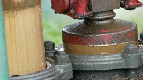 19th century Steam-driven, steam powered pump working Stock Footage 149802782