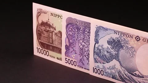 1Three types of Japanese banknote, rotating Stock Footage 315371933