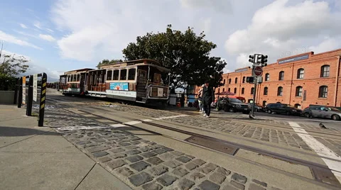 2 angles - san Francisco cable car 2 Video stock 37364195