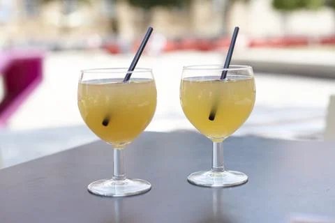 2 glasses drinks Stock Photos