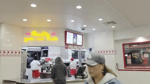 2 May 2024 Los Angeles, California - IN-N-Out Burger Restaurant Food Видео 322661908