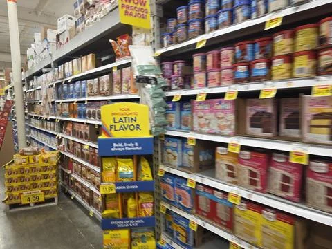 2 May 2026 Long Beach, California - Walking Inside of Grocery Retailer Store Stock Photos