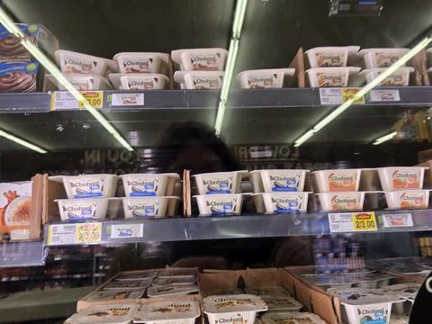2 May 2026 Long Beach, California - Walking Inside of Grocery Retailer Store Stock Photos