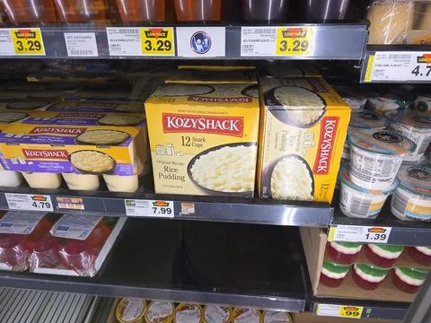 2 May 2026 Long Beach, California - Walking Inside of Grocery Retailer Store Фото
