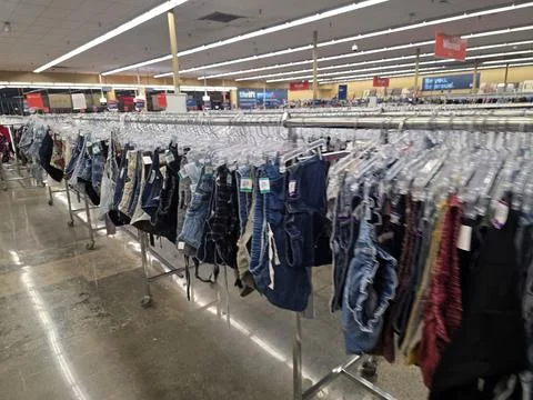 2 May 2026 Long Beach, California - Walking Inside of Grocery Retailer Store Stock Photos