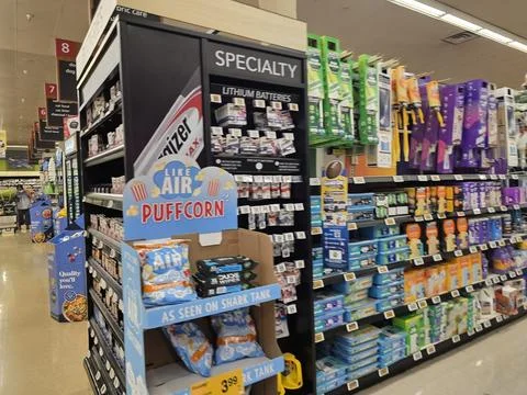 2 May 2026 Long Beach, California - Walking Inside of Grocery Retailer Store Фото