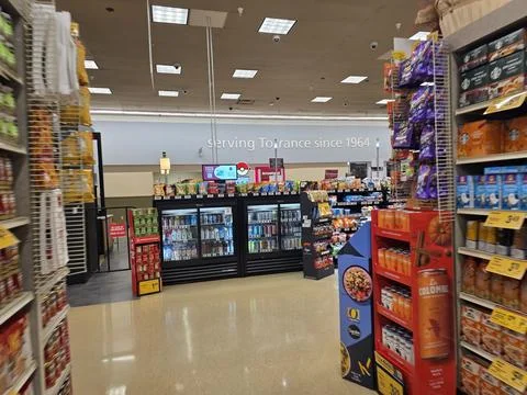 2 May 2026 Long Beach, California - Walking Inside of Grocery Retailer Store Фото
