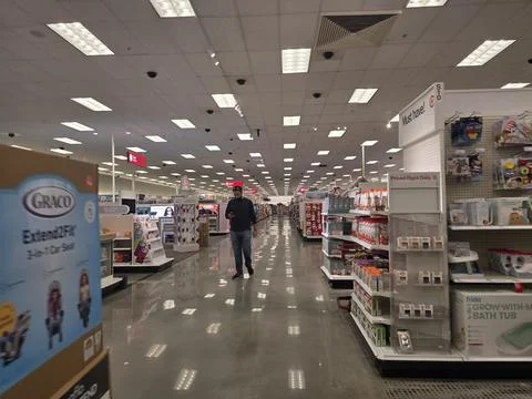 2 May 2026 Long Beach, California - Walking Inside of Target Retailer Store Fotos Stock