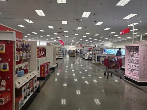2 May 2026 Long Beach, California - Walking Inside of Target Retailer Store Fotos Stock