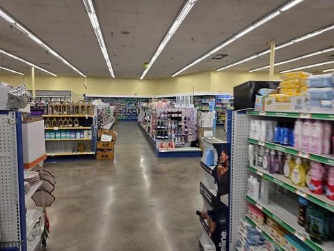 2 May 2026 Long Beach, California - Walking Inside of Target Retailer Store Fotos Stock