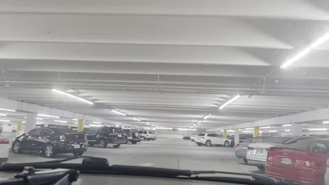 2 May 2026 Los Angeles, California - Driving Casino Parking Garage Building Vídeos de archivo 340474046
