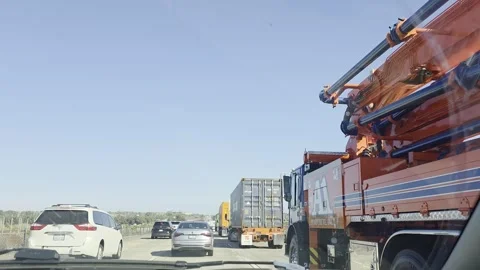 2 May 2026 Los Angeles, California - Driving Interstate Freeway Mountain Street Vídeo Stock 341621995