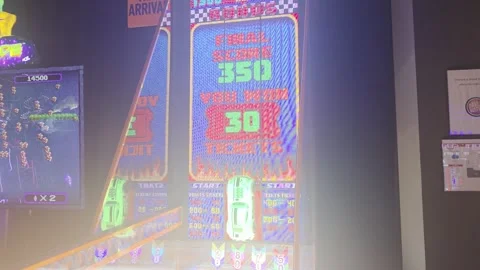 2 May 2026 Los Angeles, California - Walking Inside of Arcade Building Area Stock-Footage 342080945