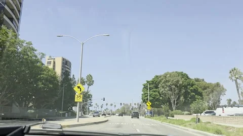 2 May 2026 Los Angeles, California - Driving Interstate Freeway Mountain Street 库存影片 344880071