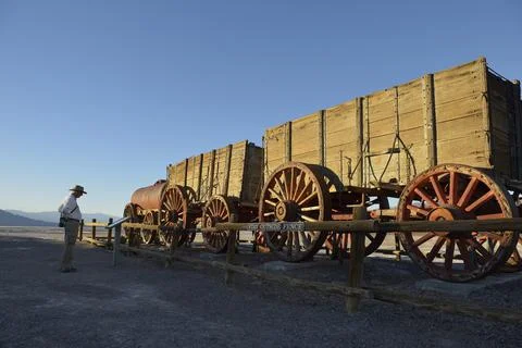 20 Mule Team mining carts at the Harmony Borax Works, Death Valley, Californi Stock Photos