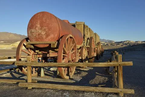 20 Mule Team mining carts at the Harmony Borax Works, Death Valley, Californi Stock Photos