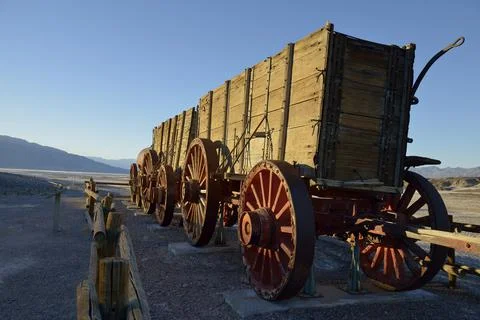 20 Mule Team mining carts at the Harmony Borax Works, Death Valley, Californi Stock Photos